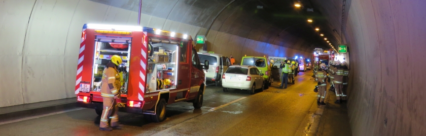 Wieder Auffahrunfall im Helbersbergtunnel: Sechs Fahrzeuge beteiligt